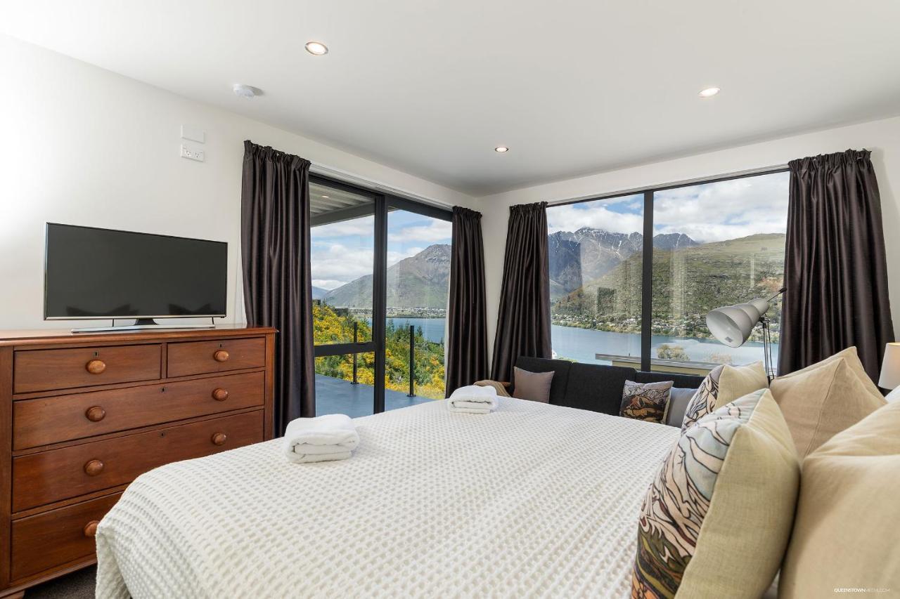 Villa Okataina - Means Place Of Laughter, Luxury Retreat Queenstown Exterior foto